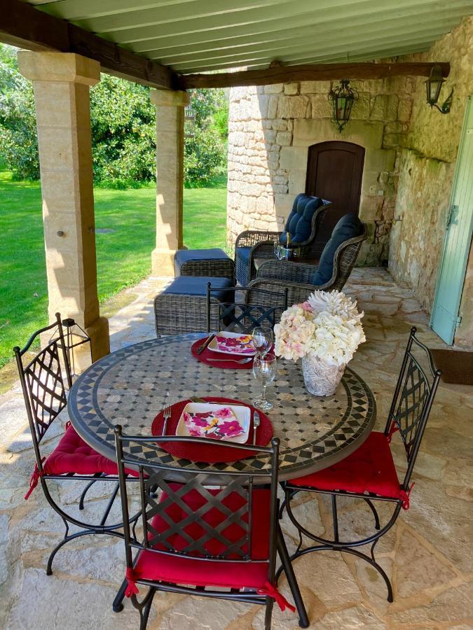 Le Petit Chateau - Adults Only Property Le Bugue Exterior photo