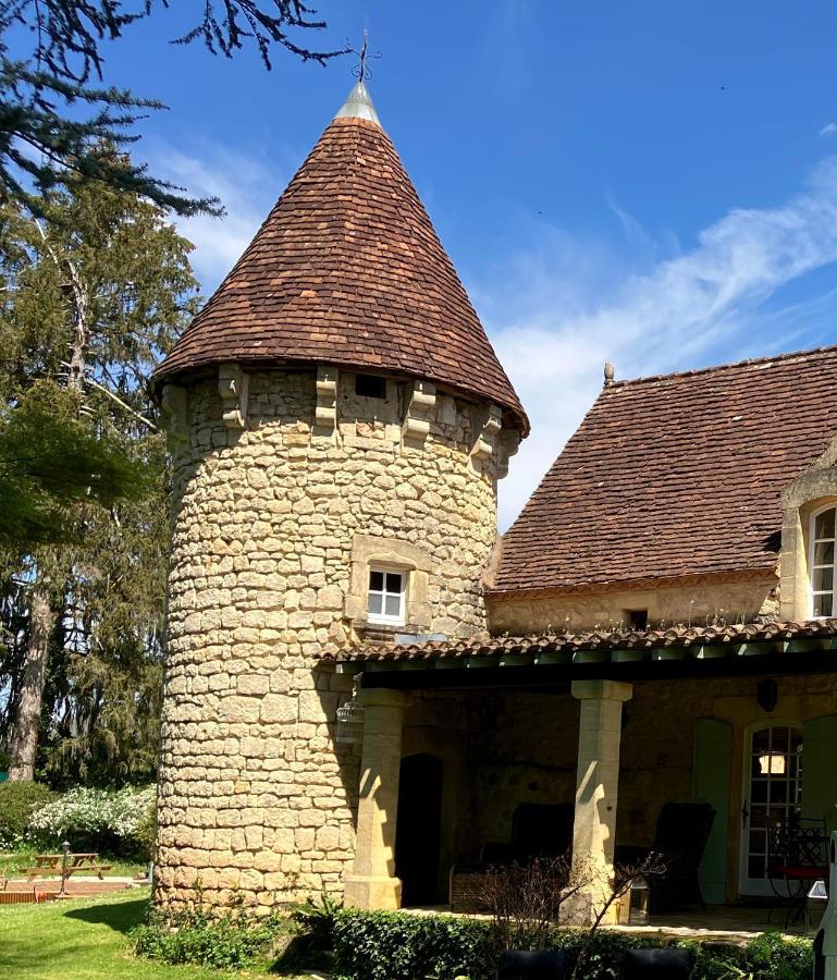 Le Petit Chateau - Adults Only Property Le Bugue Exterior photo